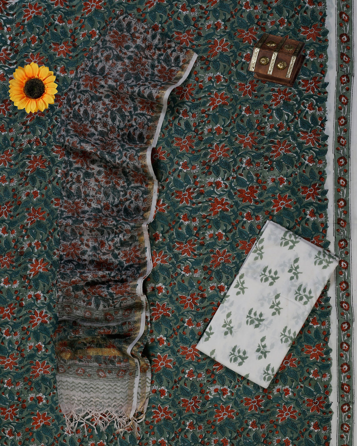 Rangeen Teal Red Floral Jaal Hand Block Print Cotton Suit with Kota Doria Dupatta – Unstitched 3 Piece Suit Material 1kxkixyje_RXC12H9BohThMrj_802BL6D_w2000