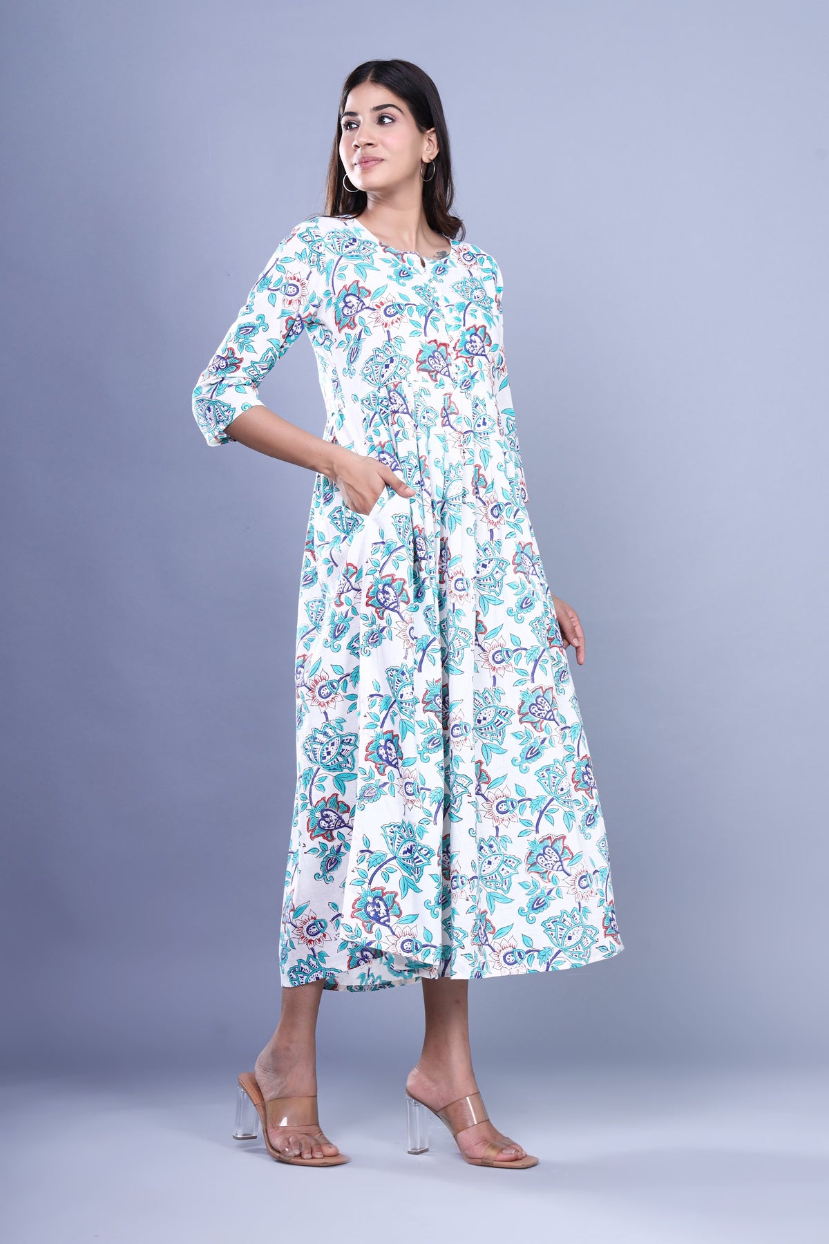 Printed Cotton Tiered Kurti Dress – White Blue Floral Long (Make to Order) Ready to Wear 1n0hO_SbfVbSeb_LaaXZrIJrtagxZFm4J_w2000