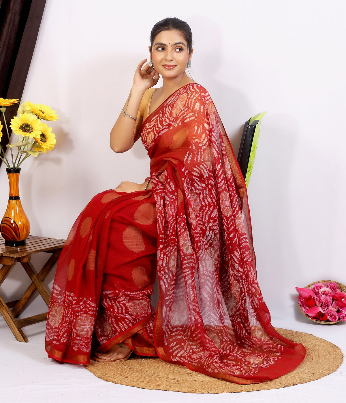 Red Bagru Floral Kota Doria bagru hand block print saree with blouse – red – wholesale Jaipur – view 3