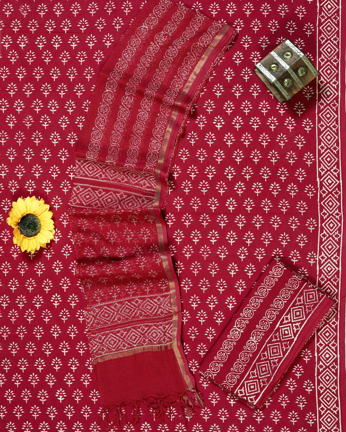 Rangeen Red Mini Buti Hand Block Print Cotton Suit with Kota Doria Dupatta – Unstitched 3 Piece Suit Material 1pdx8iDxhKoL-Kd-O56oegcdjIk0CjefS_w2000