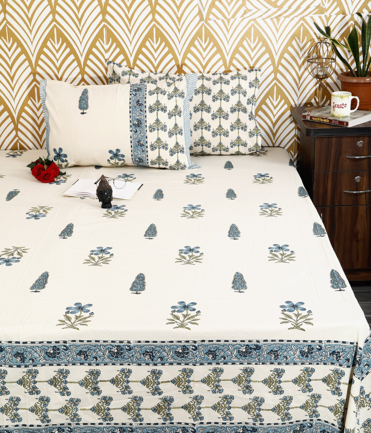 Prakriti Yuvraj Blue Cypress Border Pure Cotton King Size Bedsheet 108x108 with 2 Pillow Covers Bedsheet 1vNt6hSGNxn0FCvrUs7lZ0uPb_OZN29Nd_w2000