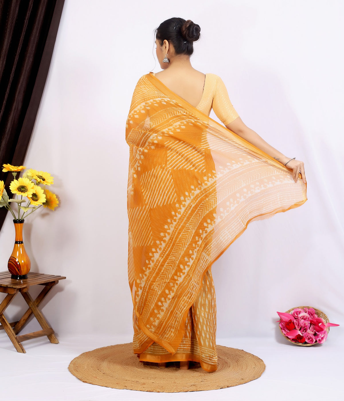 Mustard Bagru Buti Kota Doria bagru hand block print saree with blouse – mustard yellow – wholesale Jaipur – view 4