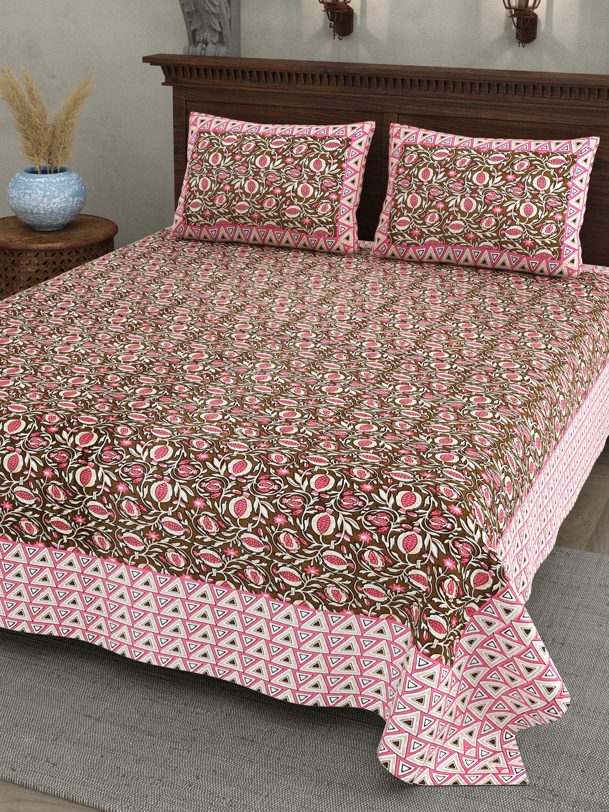 Gulabi Maroon Anar Jaal Cotton Double Bedsheet 90x108 with 2 Pillow Covers Bedsheet 1xdHyxcZlCsh9Jr4PC_TRDq0t5wfbMKGl_w2000
