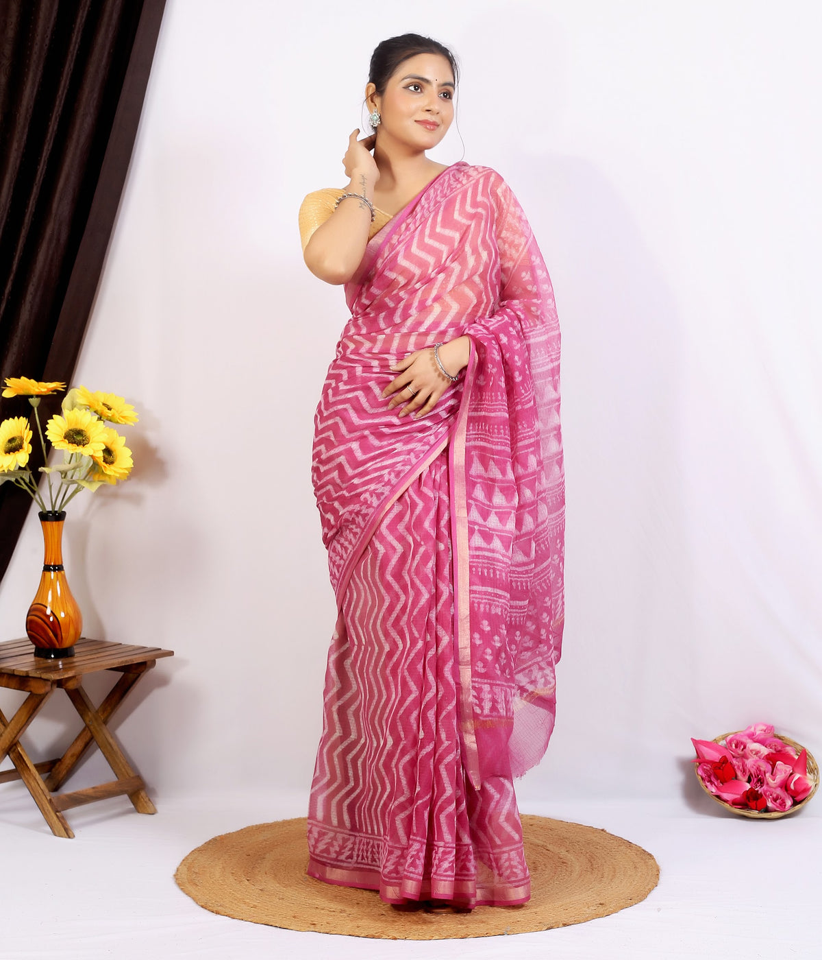 Pink Floral Buta Kota Doria bagru hand block print saree with blouse – pink – wholesale Jaipur – view 5