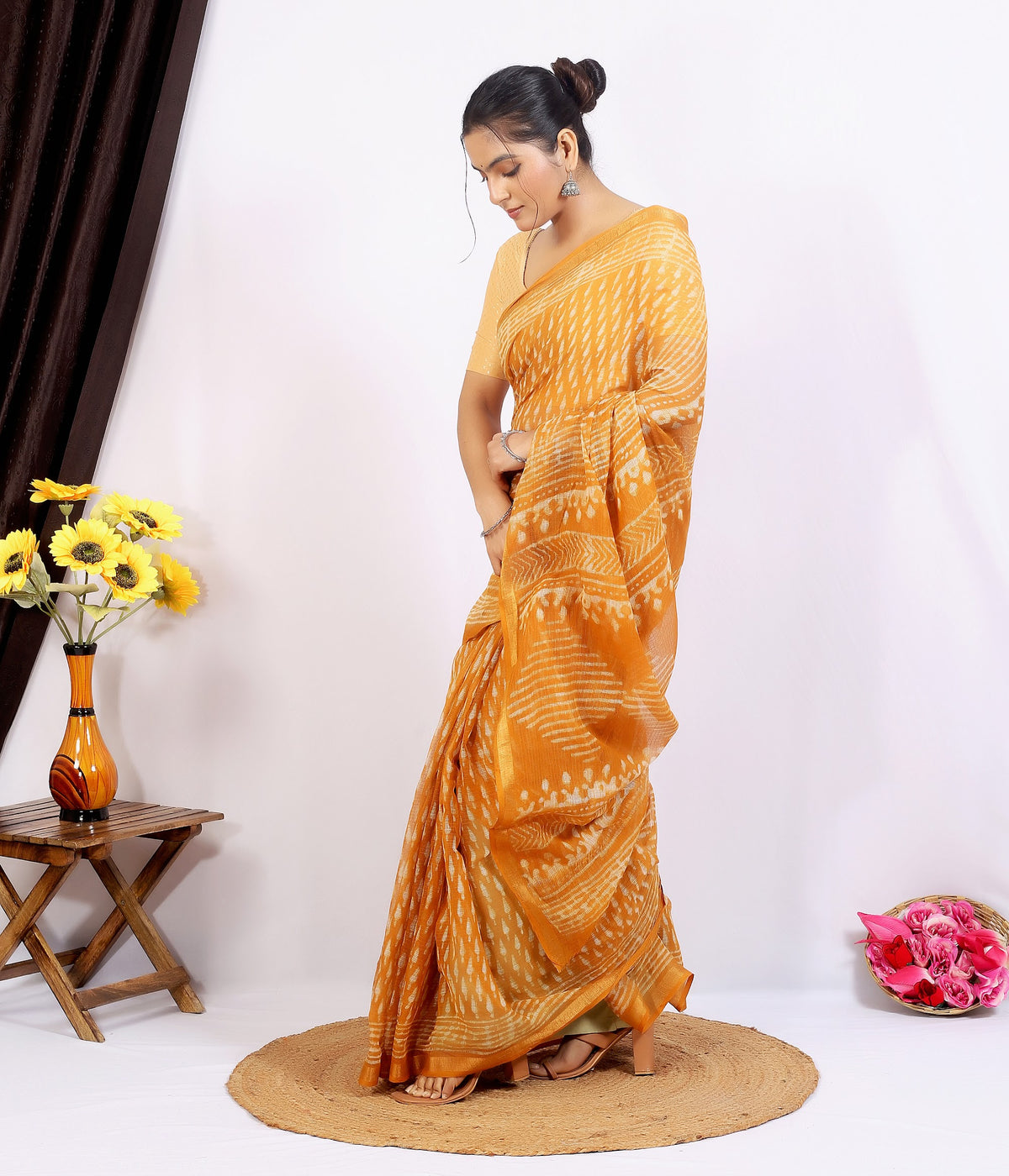 Mustard Bagru Buti Kota Doria bagru hand block print saree with blouse – mustard yellow – wholesale Jaipur – view 6