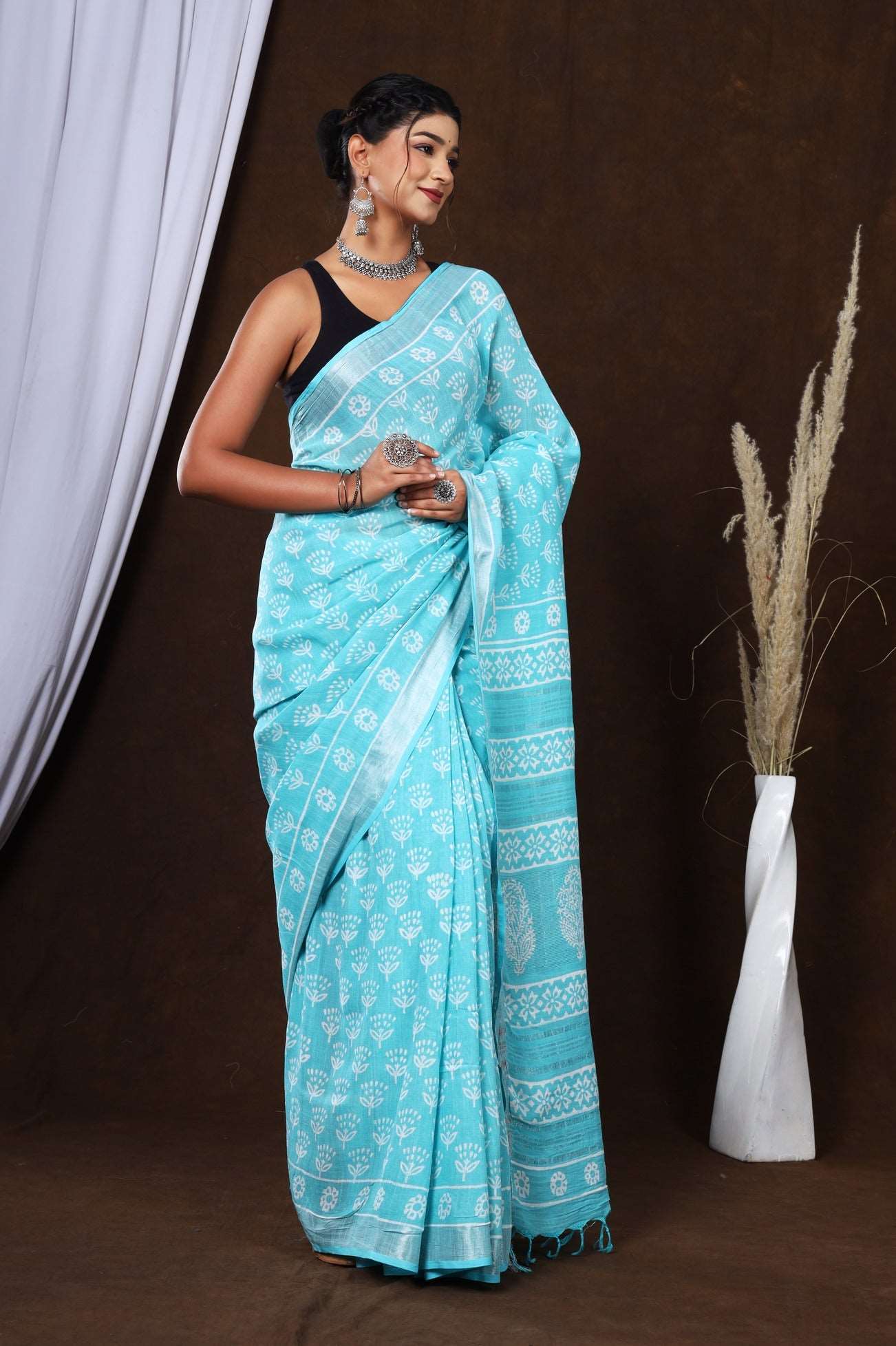 Jaipur Breeze: Light Blue Linen Hand Block Floral Saree