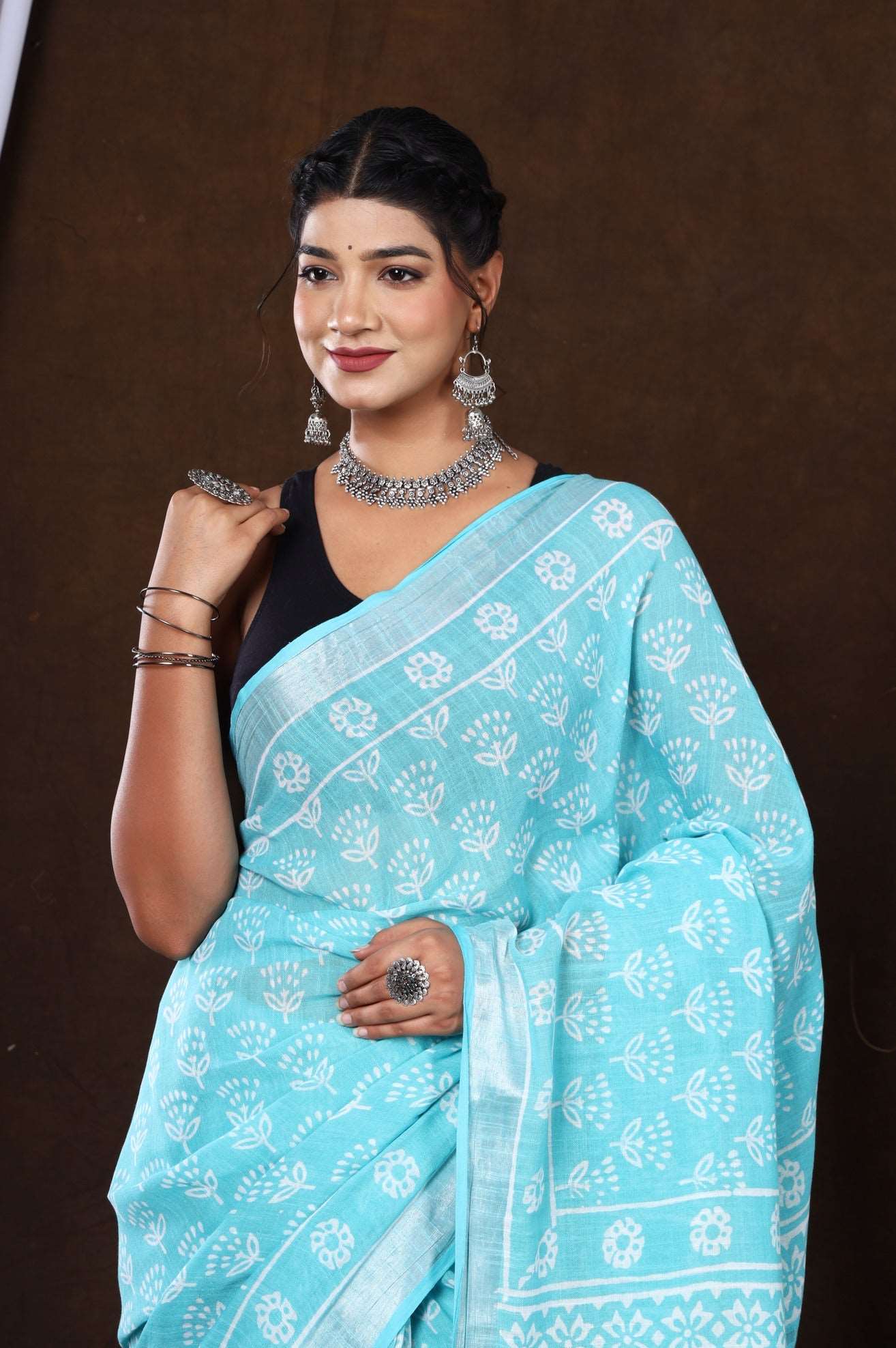 Jaipur Breeze: Light Blue Linen Hand Block Floral Saree