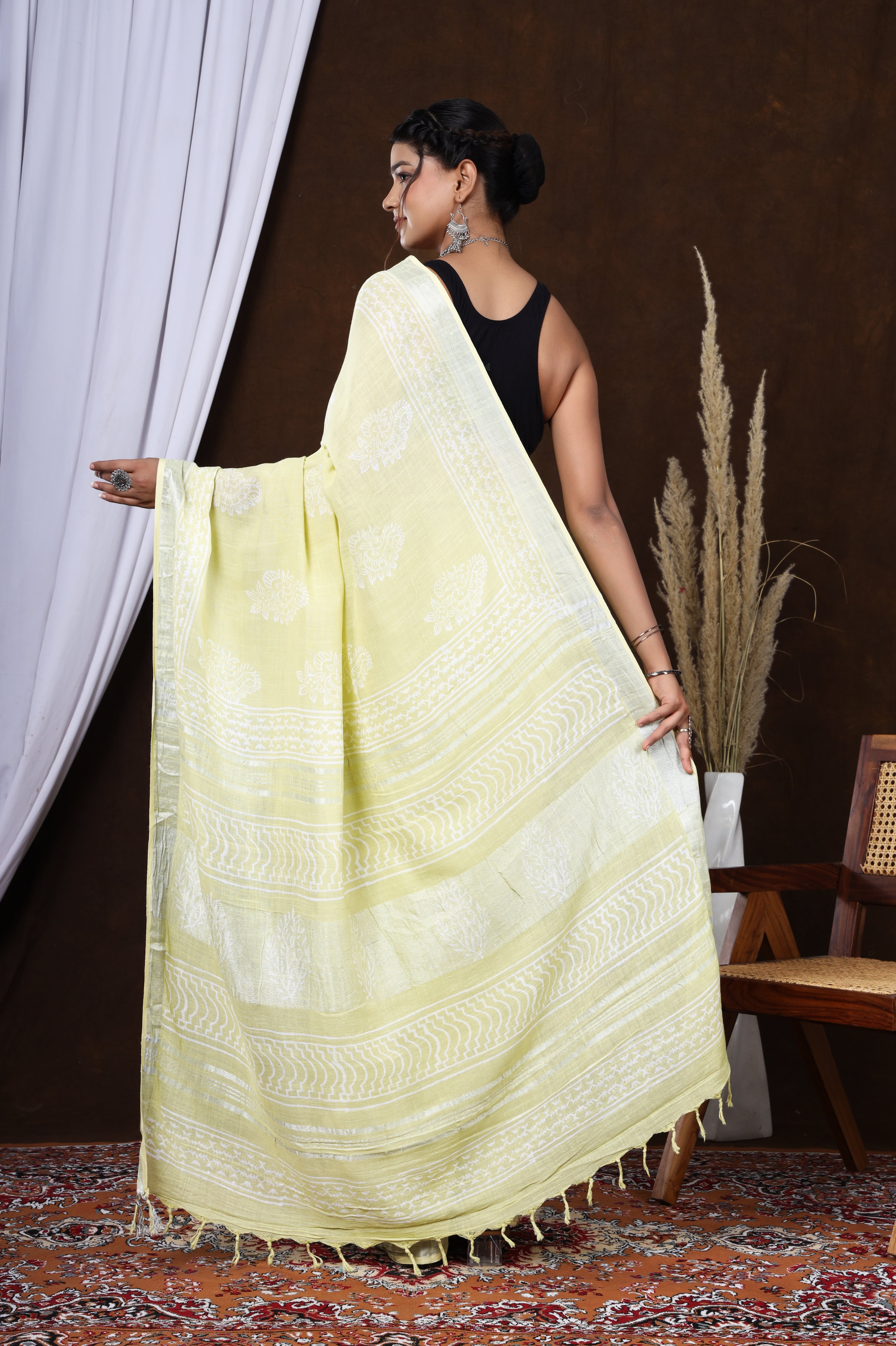 Sunlit Rajasthan: Yellow Floral Linen Saree