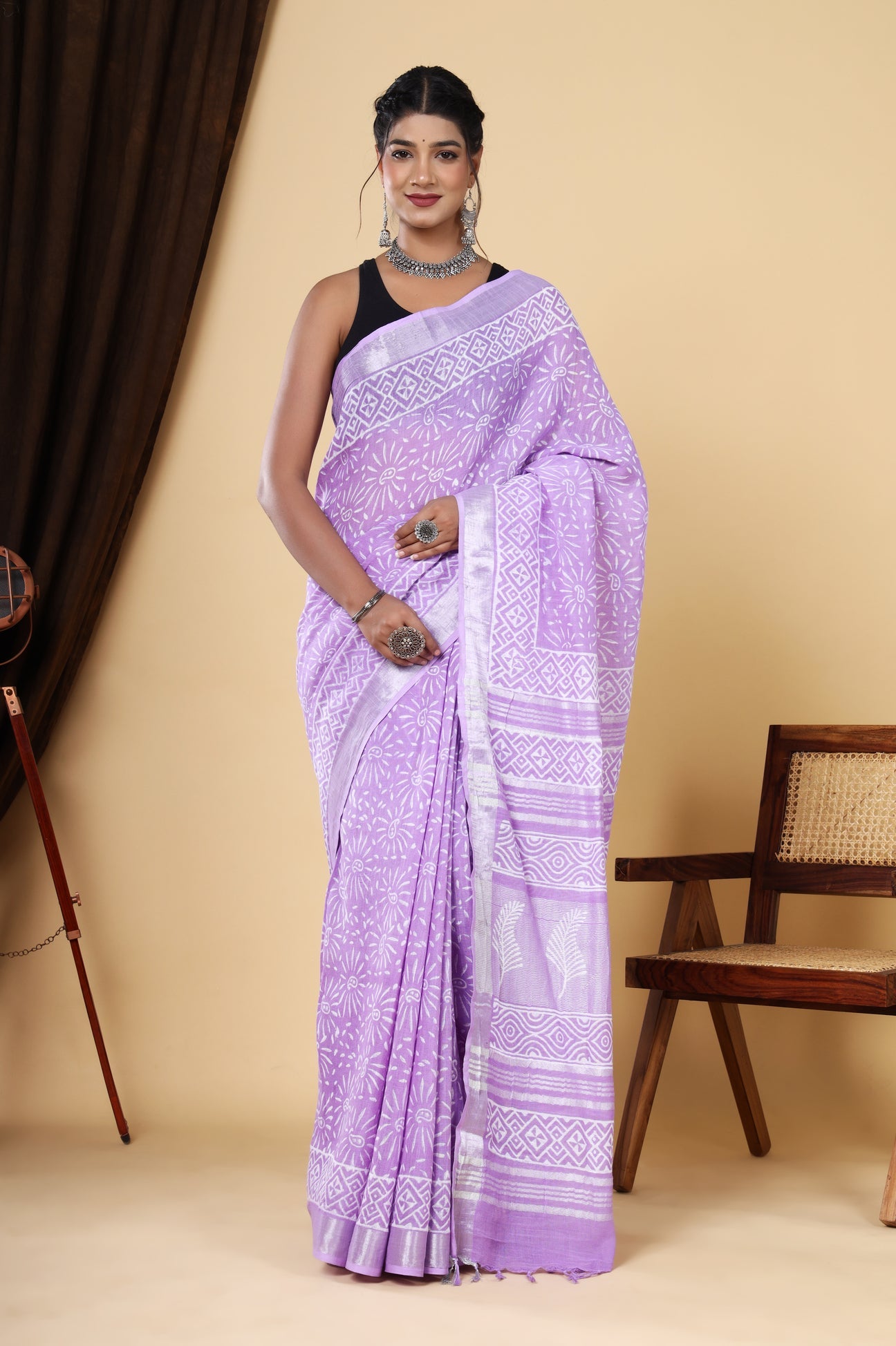 Lavender Dreams: Handcrafted Linen Saree with Artisan Block Print and Discharge Dye