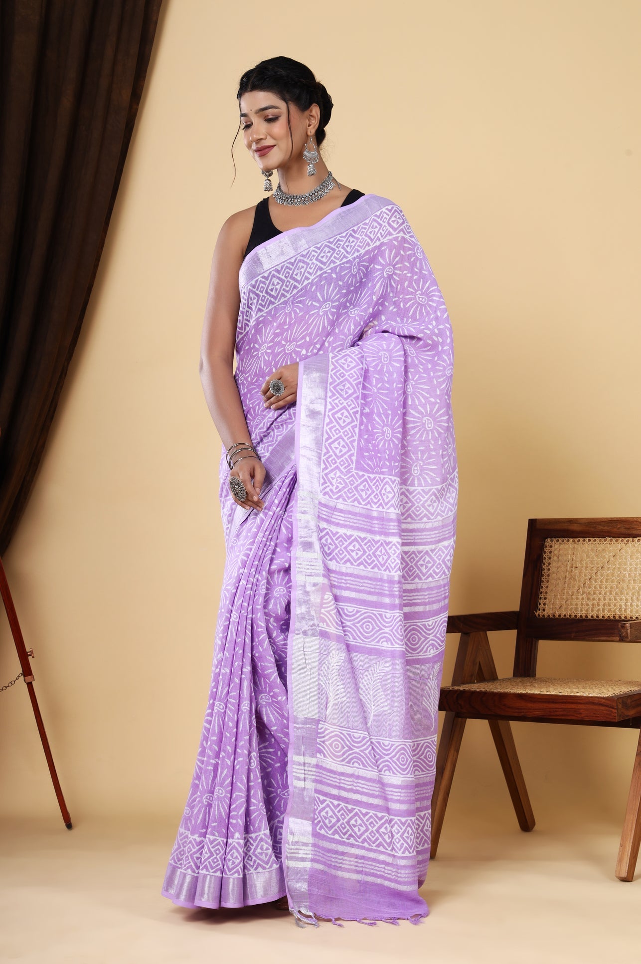 Lavender Dreams: Handcrafted Linen Saree with Artisan Block Print and Discharge Dye