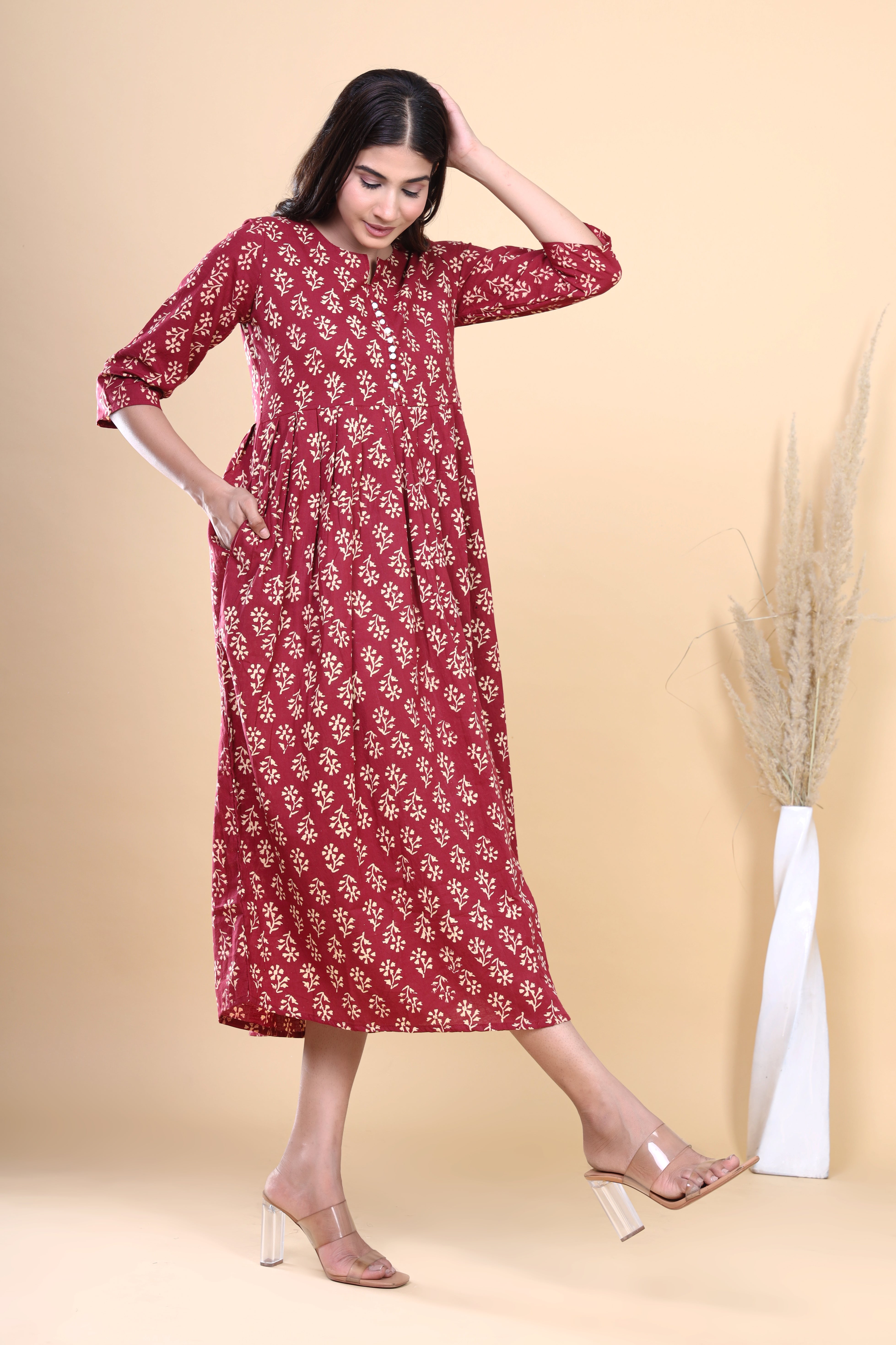 Maroon HandBlock Cotton Kurti: Jaipuri Floral Print with Booti Design and Pocket