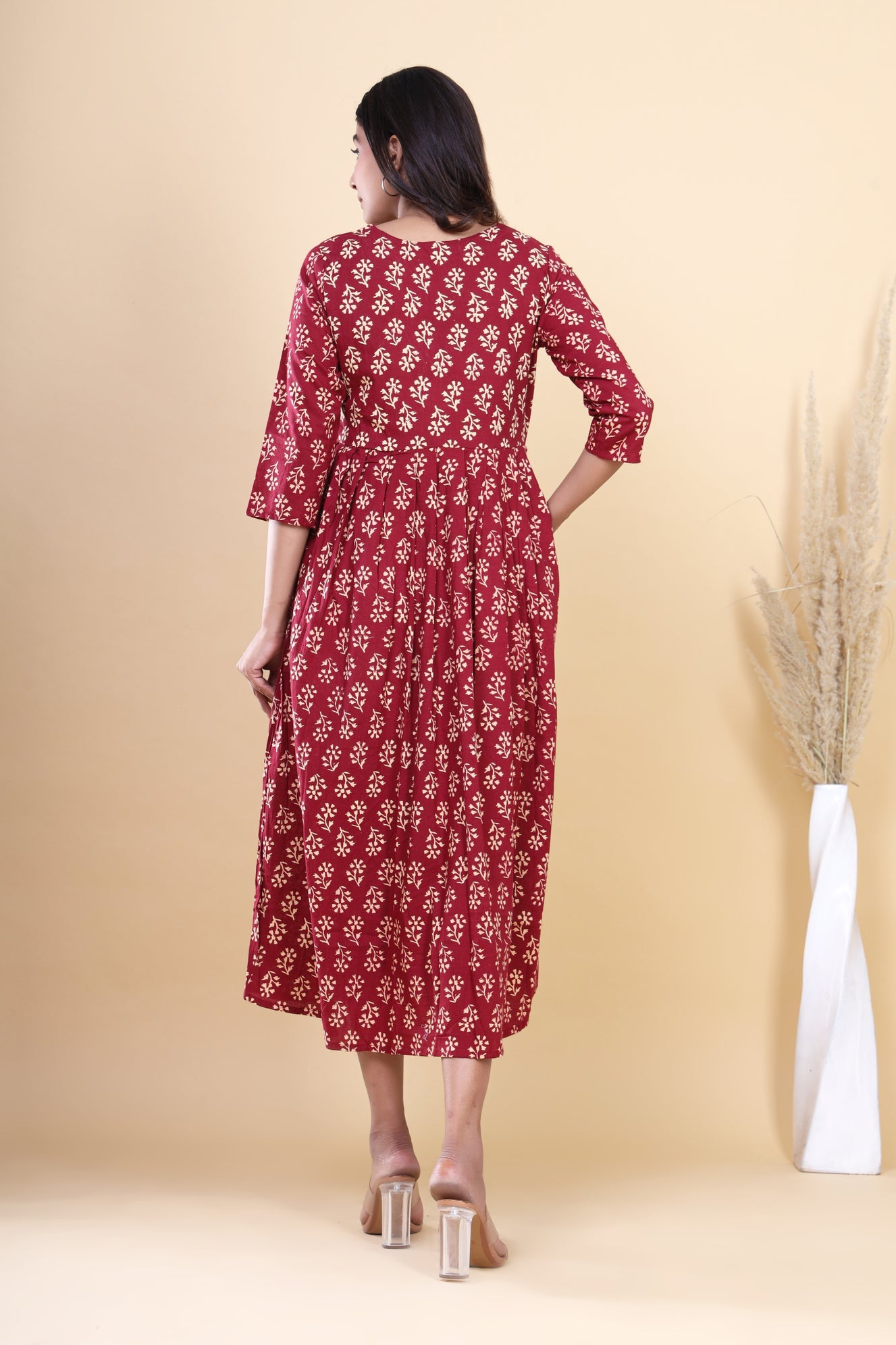 Maroon HandBlock Cotton Kurti: Jaipuri Floral Print with Booti Design and Pocket