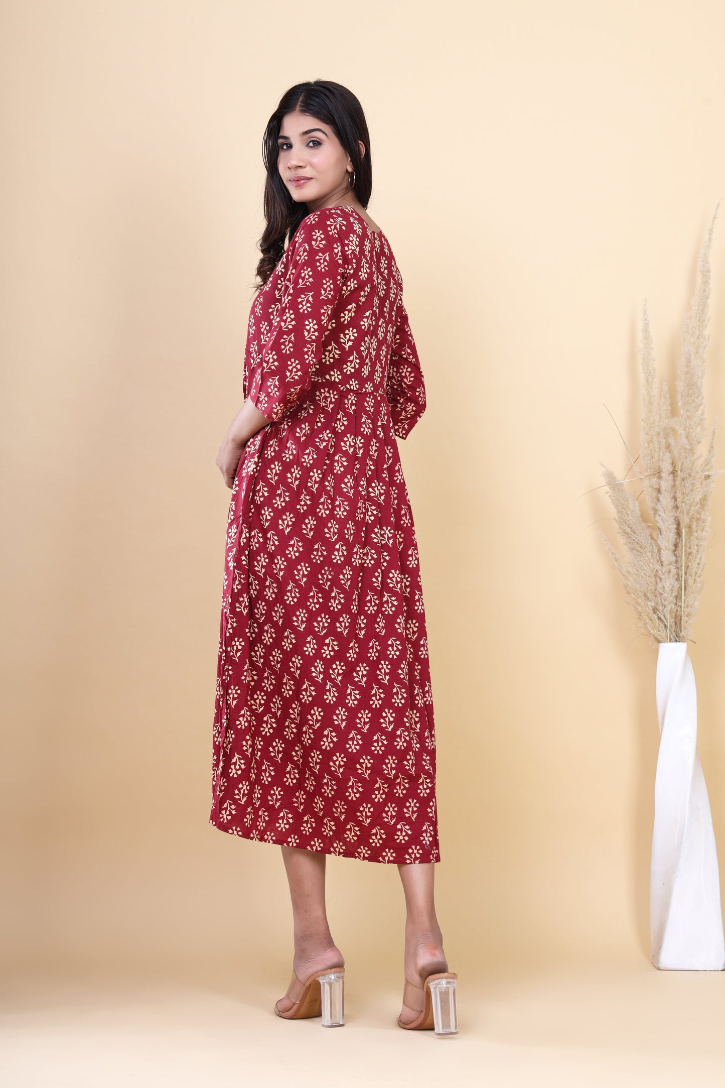 Maroon HandBlock Cotton Kurti: Jaipuri Floral Print with Booti Design and Pocket