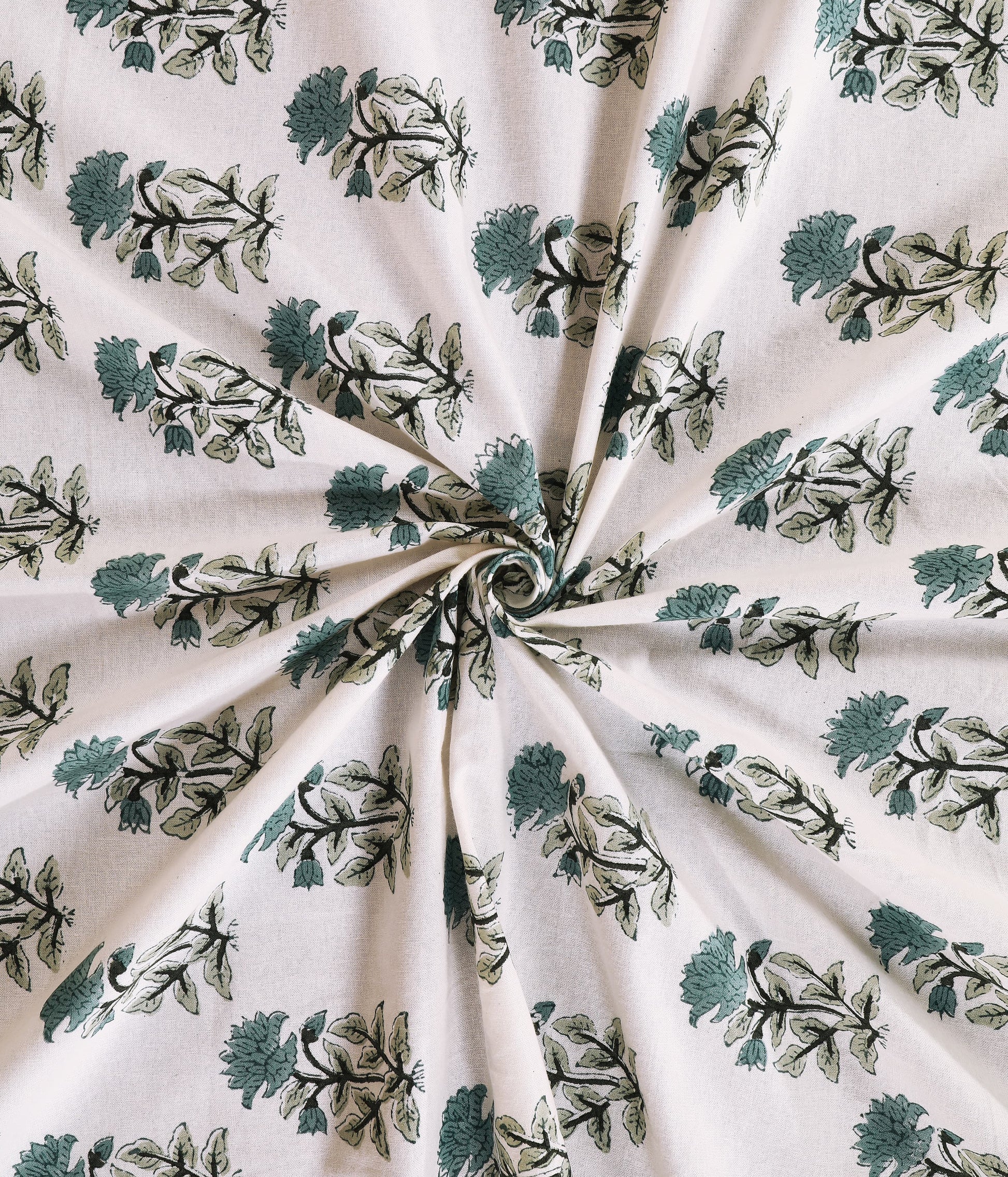 Amer Bagh – Hand Block Printed Cotton Bedsheet with Pillow Covers Bedsheet AmerBagh_HandBlockPrintedCottonBedsheetwithPillowCovers-close