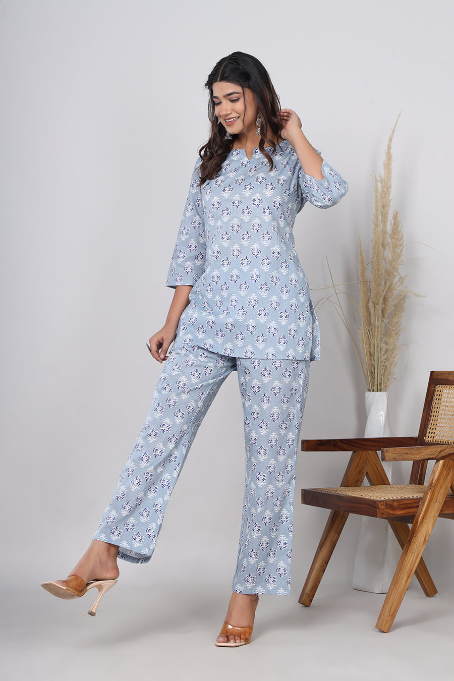 Srishti Textile Pure Cotton Tealish Blue Floral Booti Handblock Printed Co-ord Set