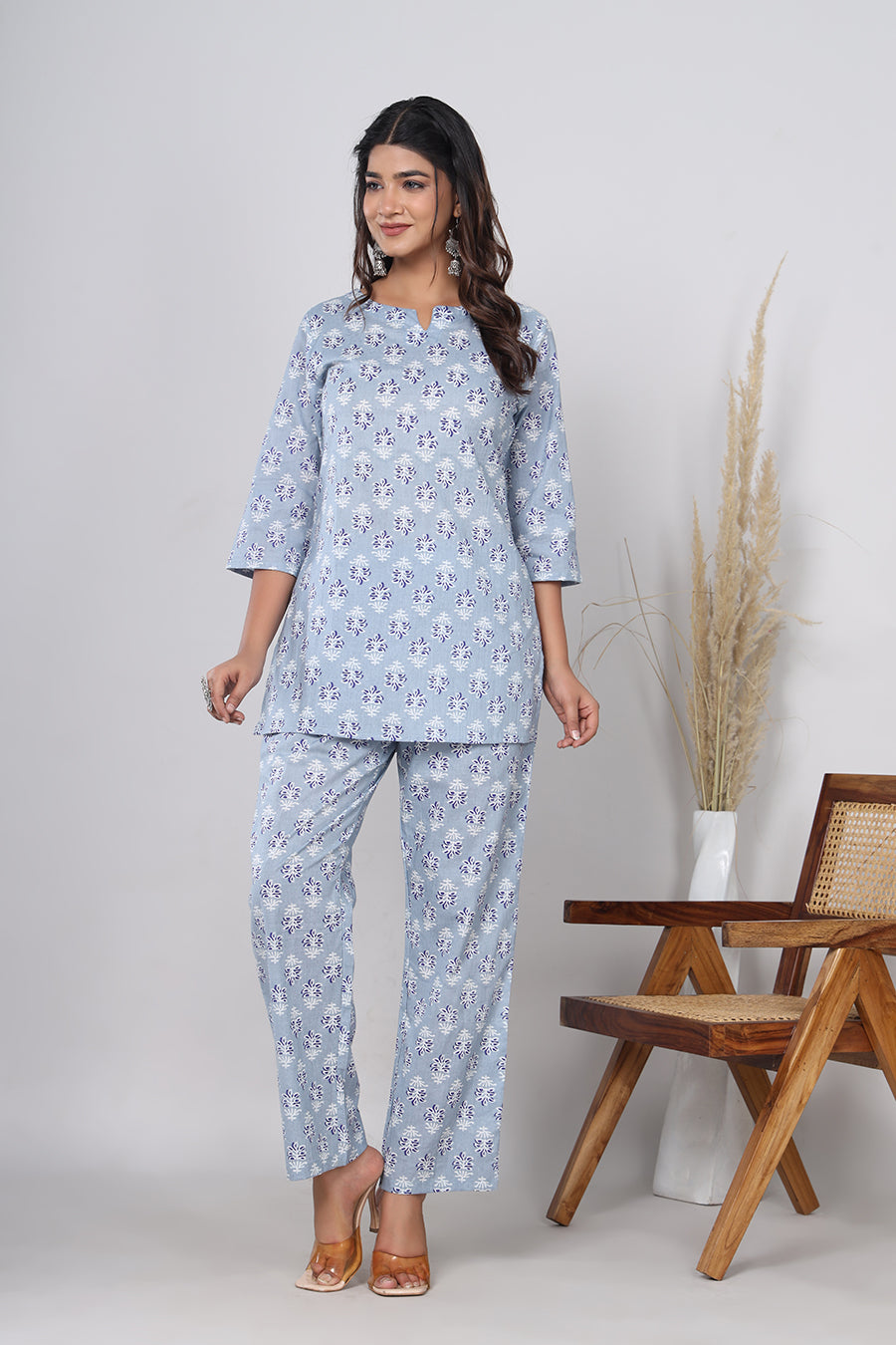 Srishti Textile Pure Cotton Tealish Blue Floral Booti Handblock Printed Co-ord Set