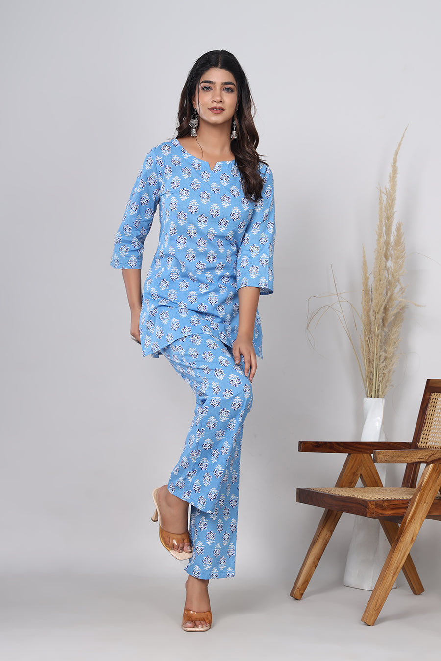 Srishti Textile Pure Cotton Cyan-Blue Floral Booti Handblock Printed Co-ord Set