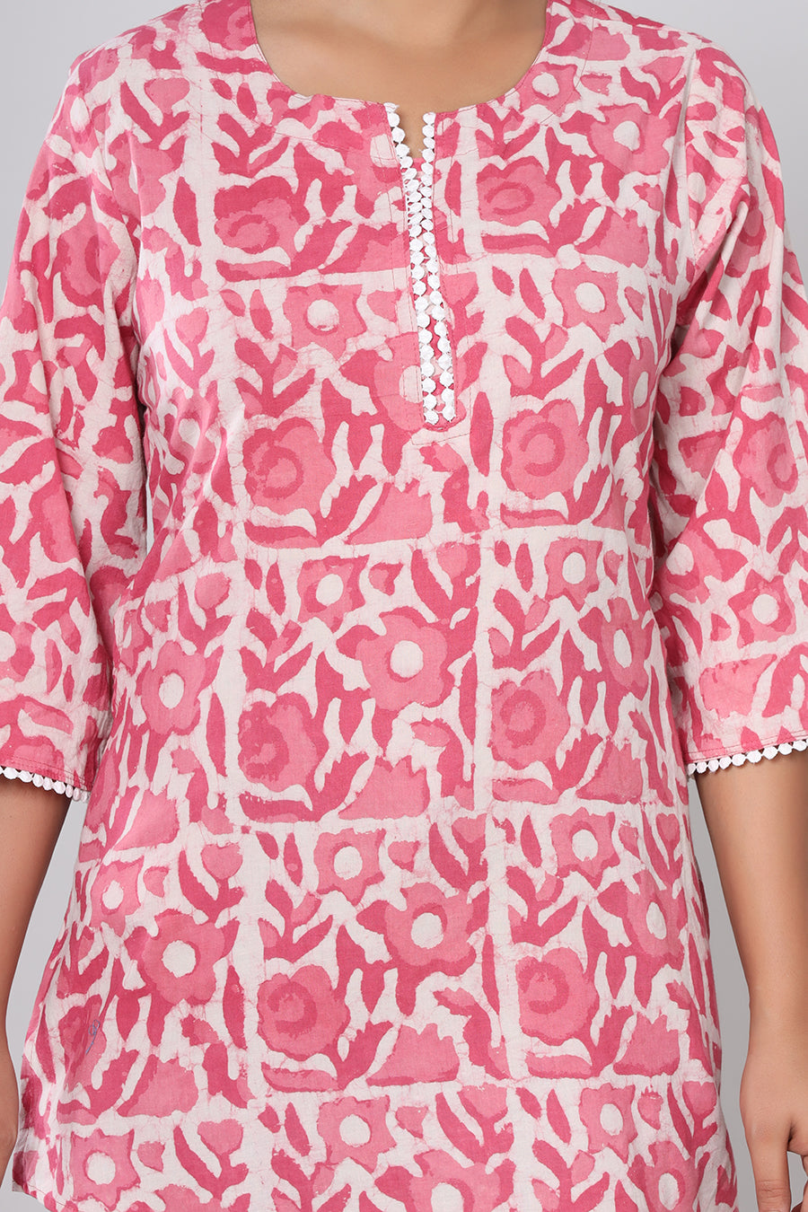 Srishti Textile Light Pink Floral Handblock Printed Pure Cotton Casual Kurti