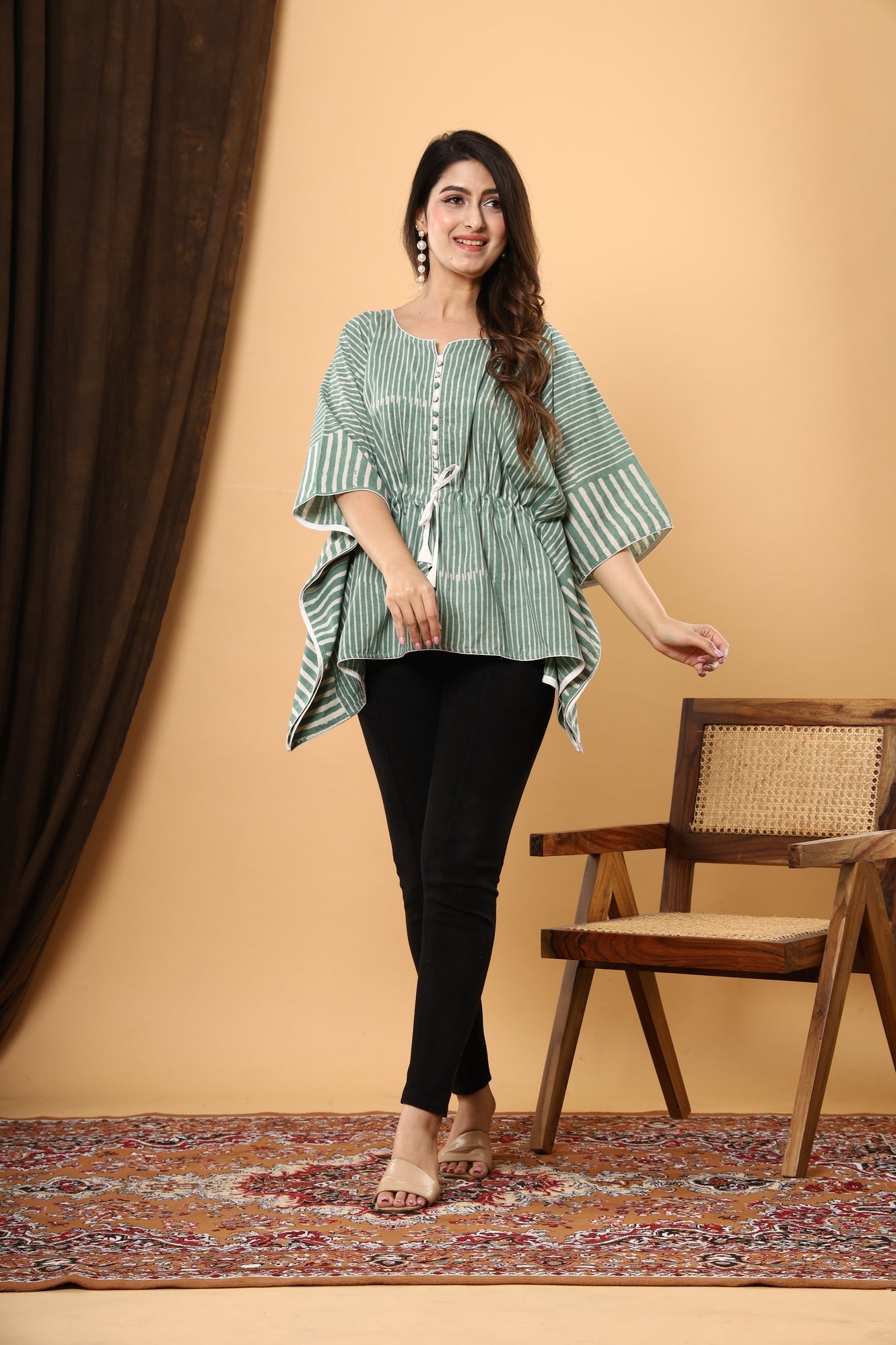 Sanganeri Splendor: Jaipuri Daabu Printed Cotton Kaftan in Green Cyan