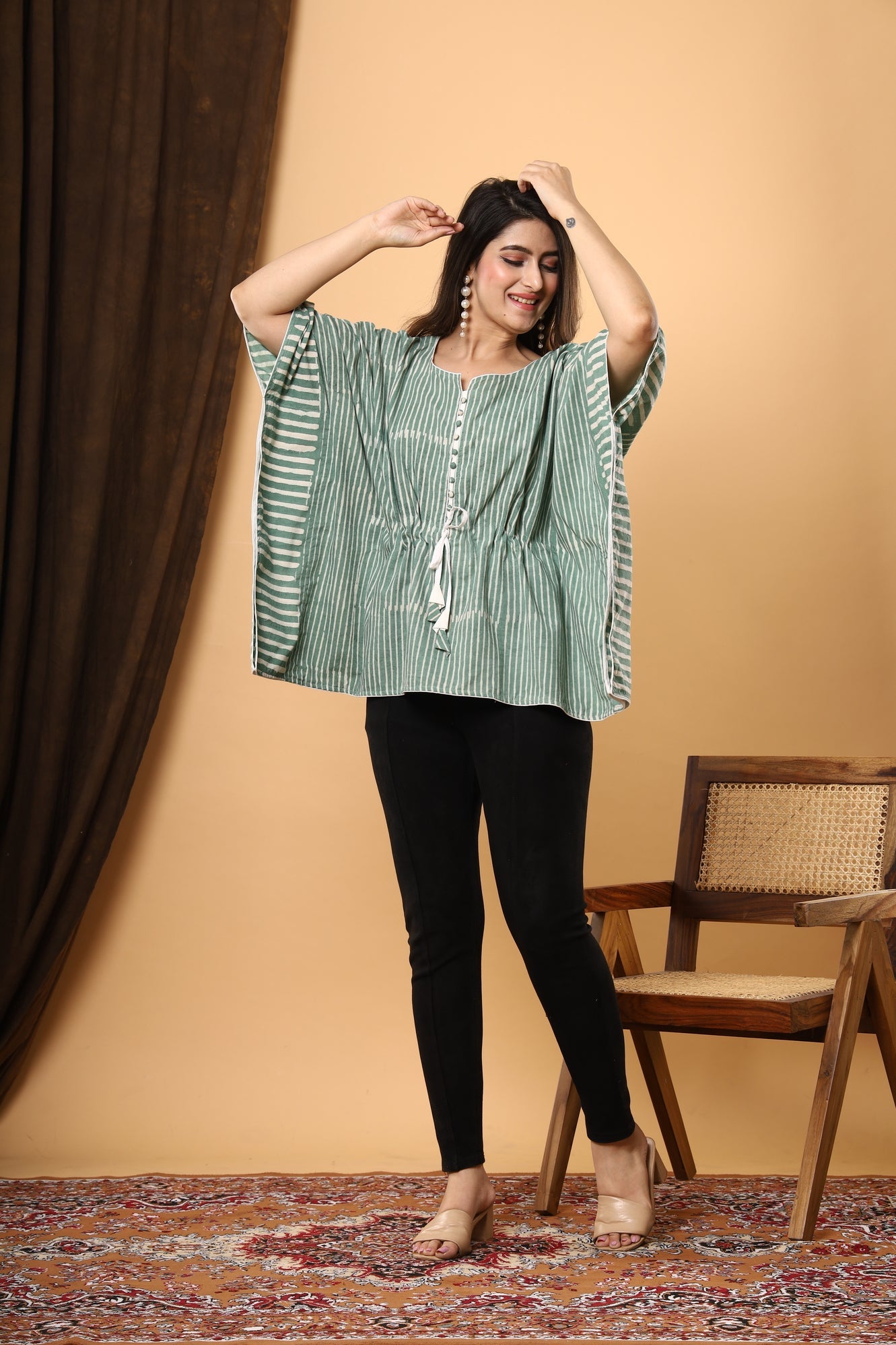 Sanganeri Splendor: Jaipuri Daabu Printed Cotton Kaftan in Green Cyan