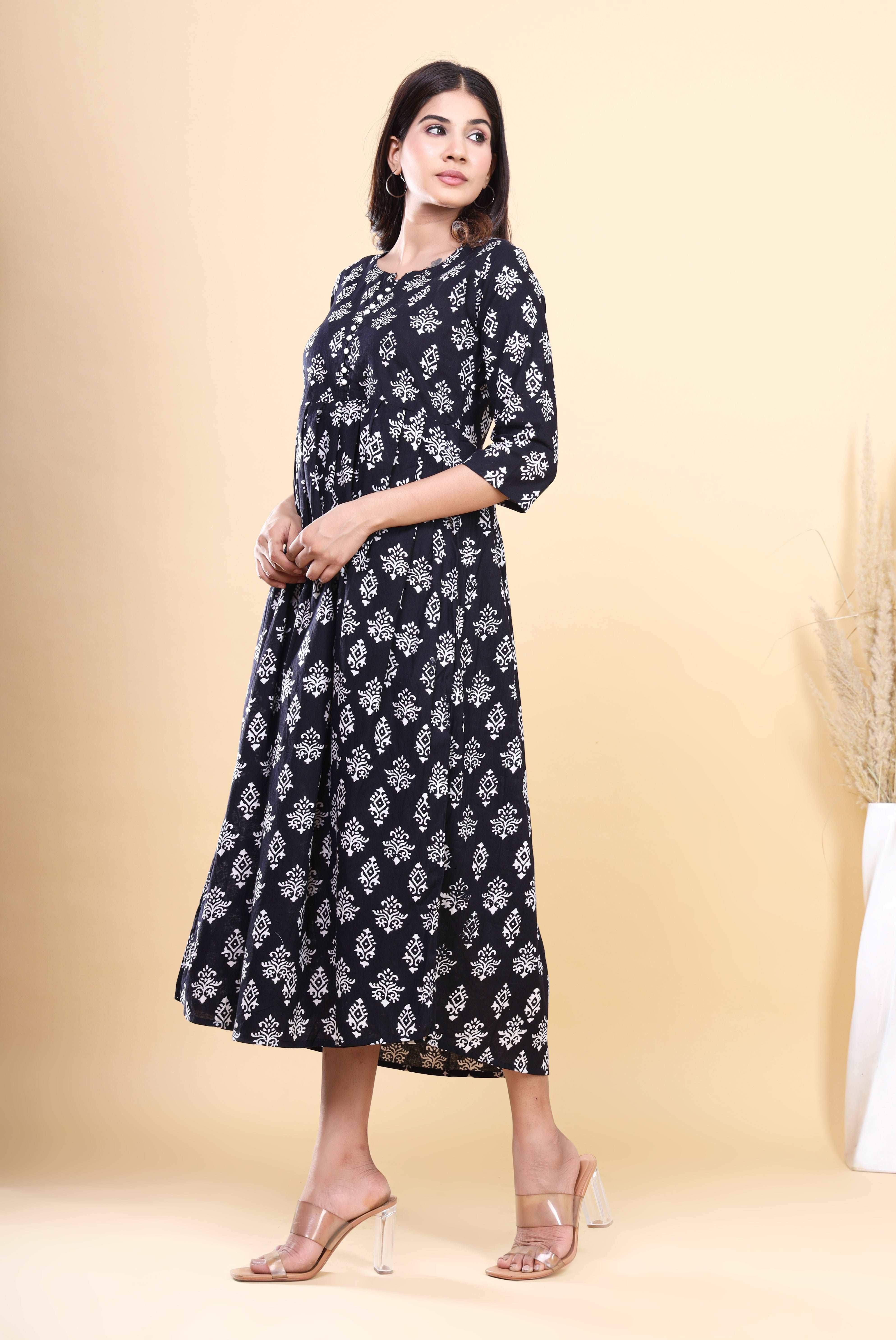 Chic Black and White HandBlock Printed Cotton Long Kurti with Block Print Design and Handy Pocket