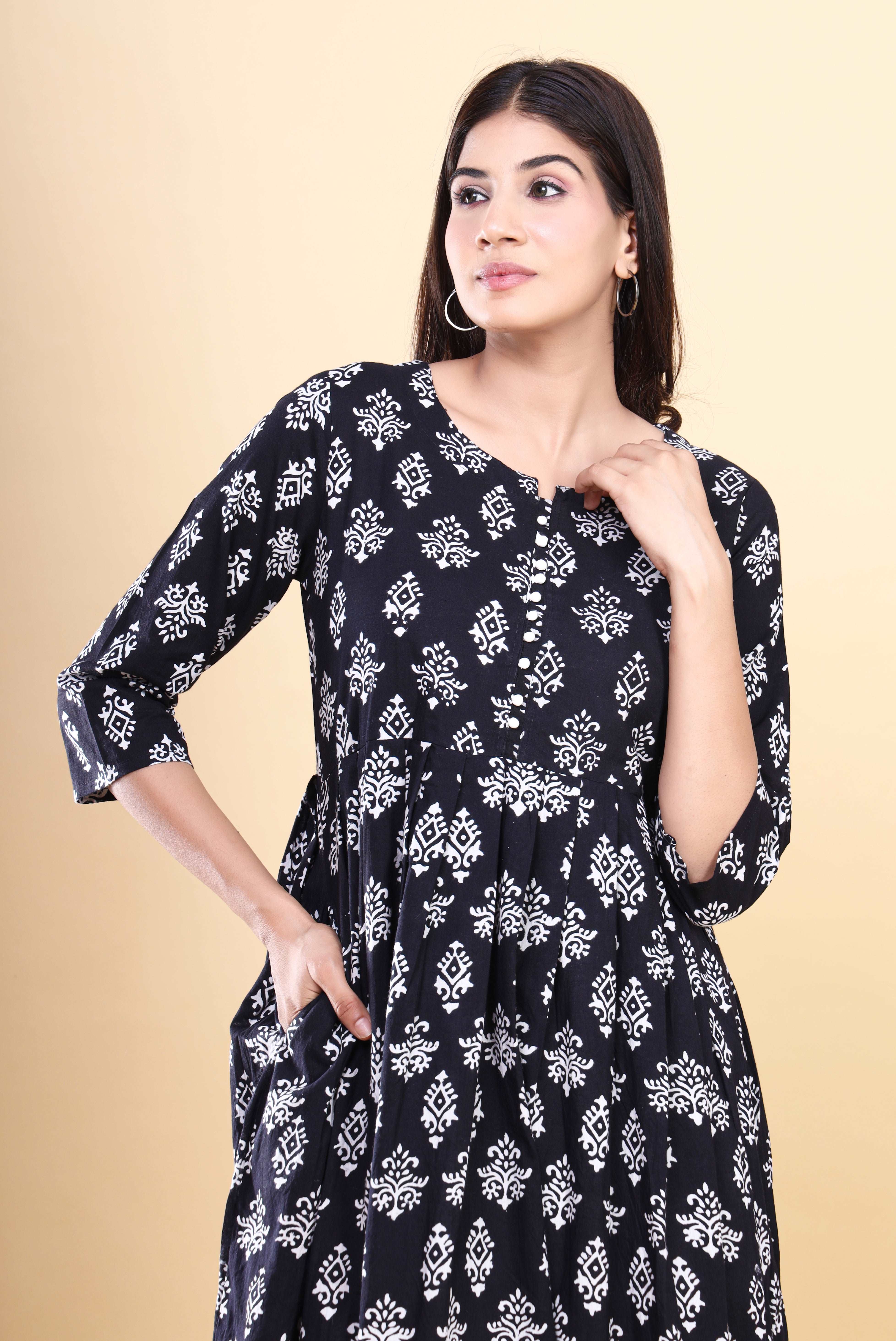 Chic Black and White HandBlock Printed Cotton Long Kurti with Block Print Design and Handy Pocket