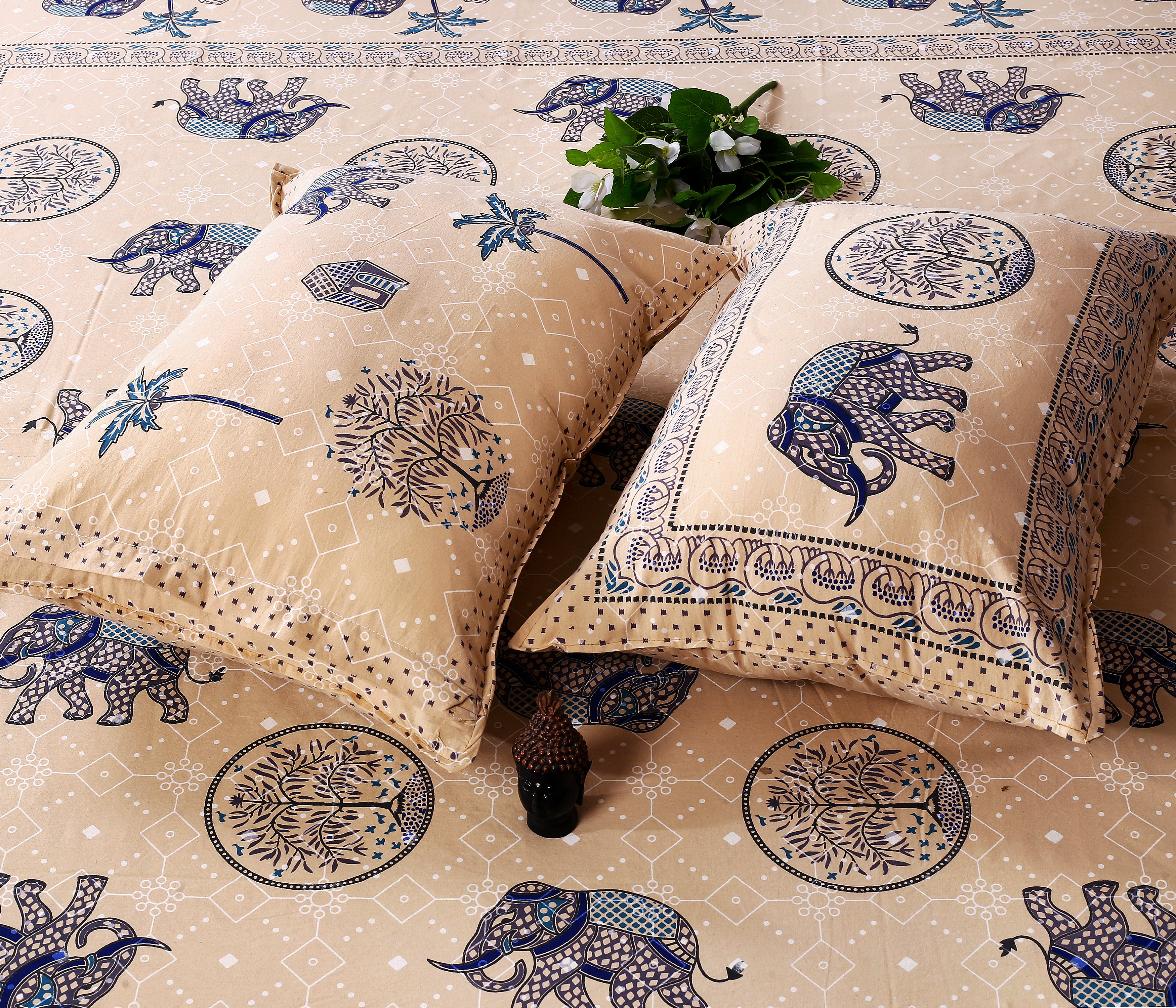 Material: Cotton Bagru Elephant Printed Indigo Sole King Size Bedsheet, For Hotel