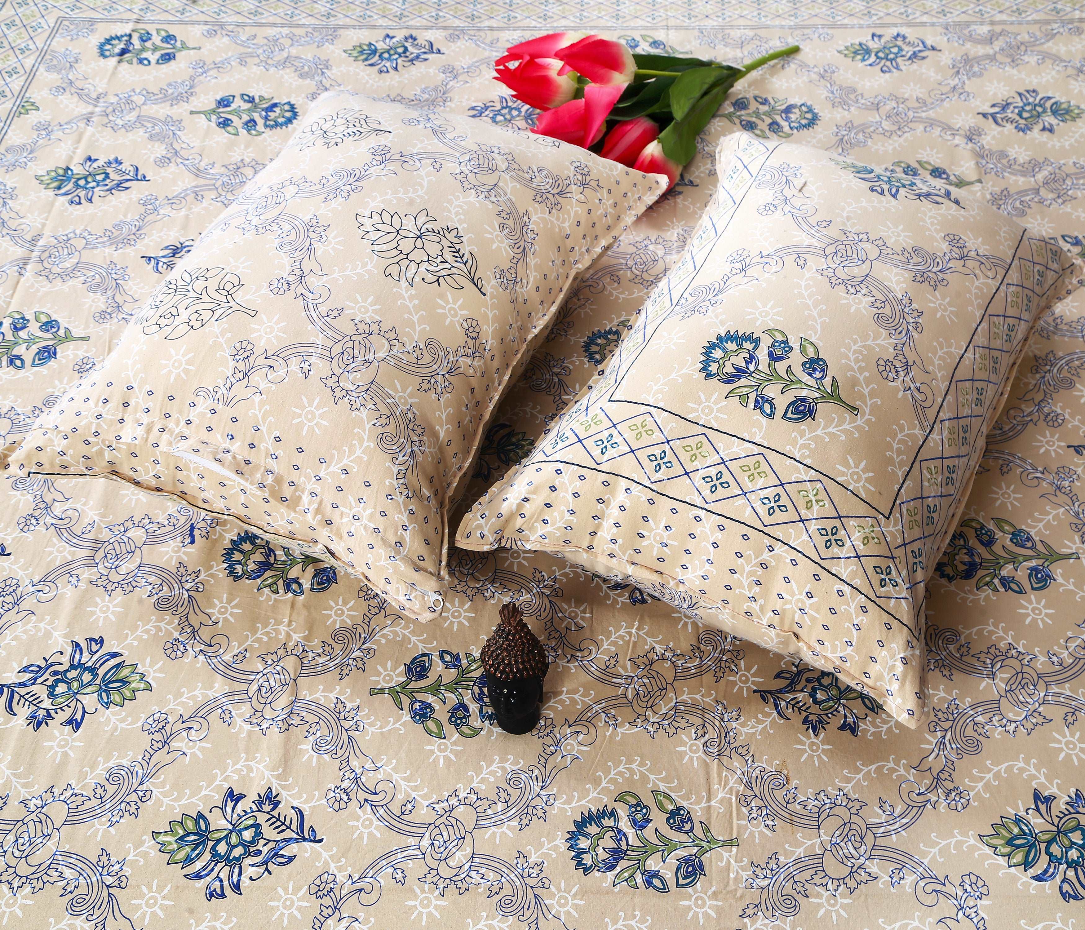 Bagru Indigo Floral Boota King Size Cotton Bedsheet by Srishti Textile