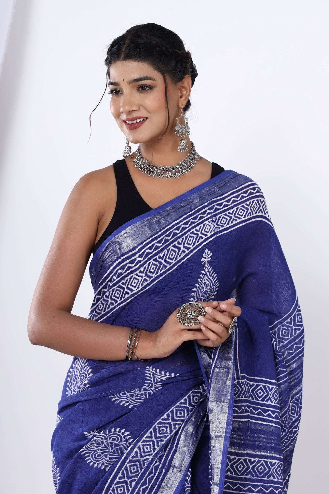 Jaipur Azure: Linen Hand Block Printed Saree in Blue Dyed Discharge