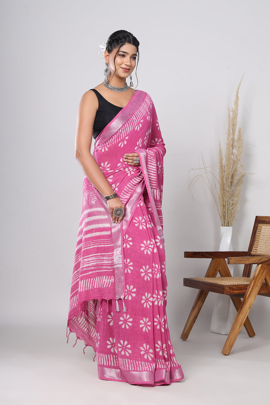 Srishti Textile: Hitesh Sharma's Curated Handblock Printed Pink Floral Linen Saree