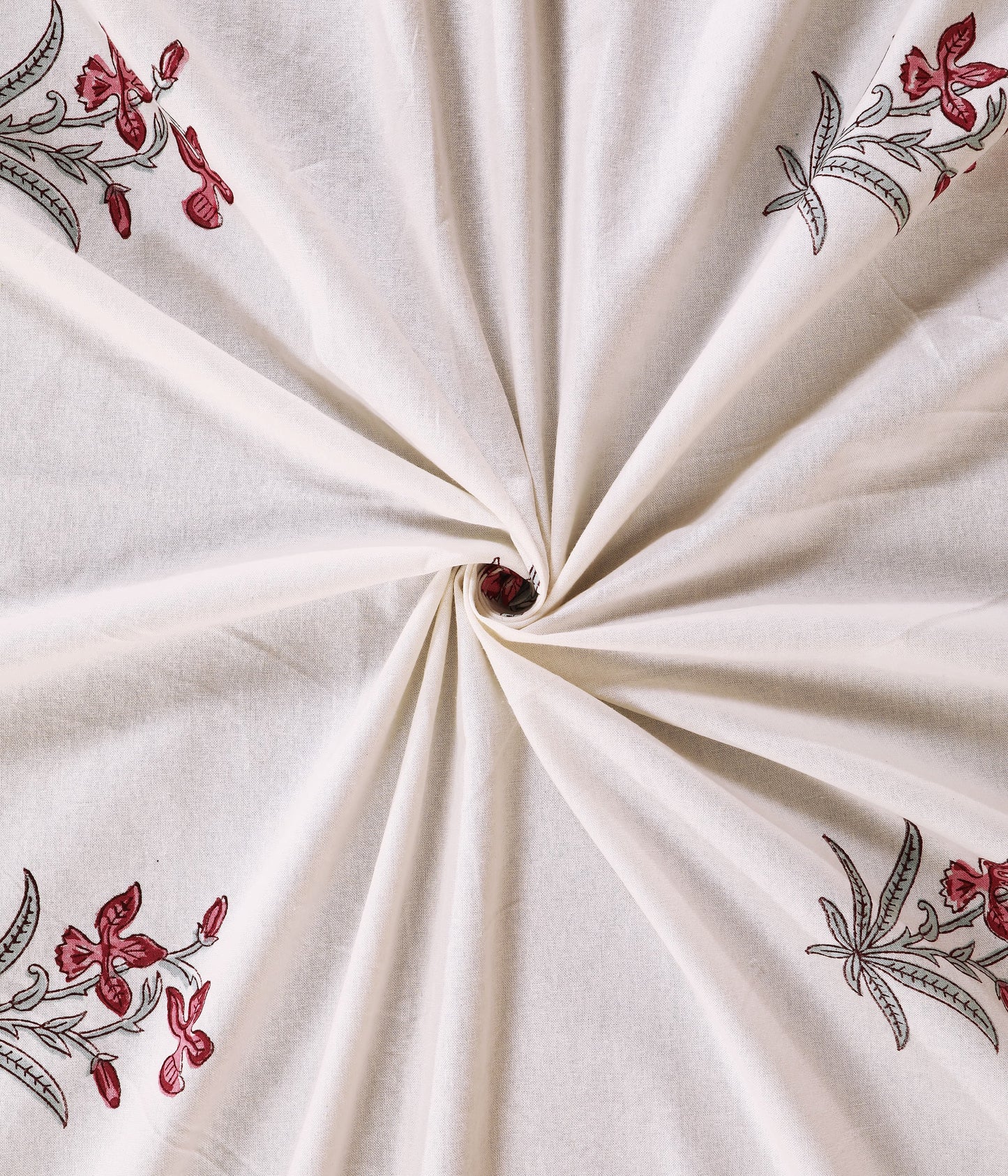 Raj Bagh Phool – Hand Block Printed Cotton Bedsheet with Pillow Covers Bedsheet RajBaghPhool_HandBlockPrintedCottonBedsheetwithPillowCovers-close