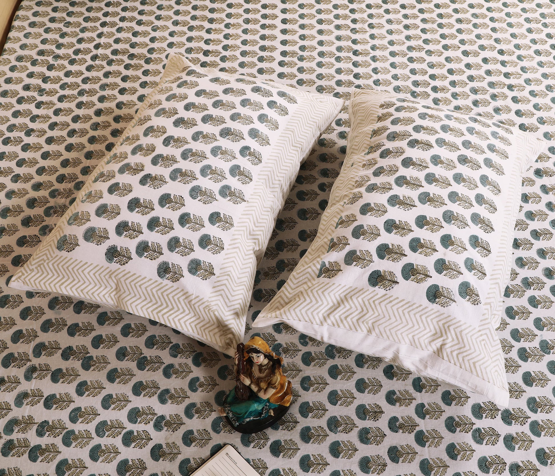 Sage Paisley Hand Block Printed Cotton Bedsheet – Wholesale Bulk Supply SagePaisleyHandBlockPrintedCottonBedsheet_WholesaleBulkSupply-pillow