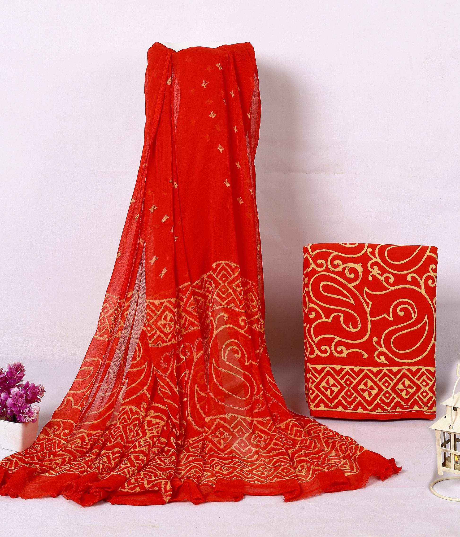 Srishti Textile Unstitched Cotton Suit Dress Material with Chiffon Dupatta Unstiched cotton Suit Dress Material cotton-suit-dress-material-with-chiffon-dupatta-white-floral-printed-_1