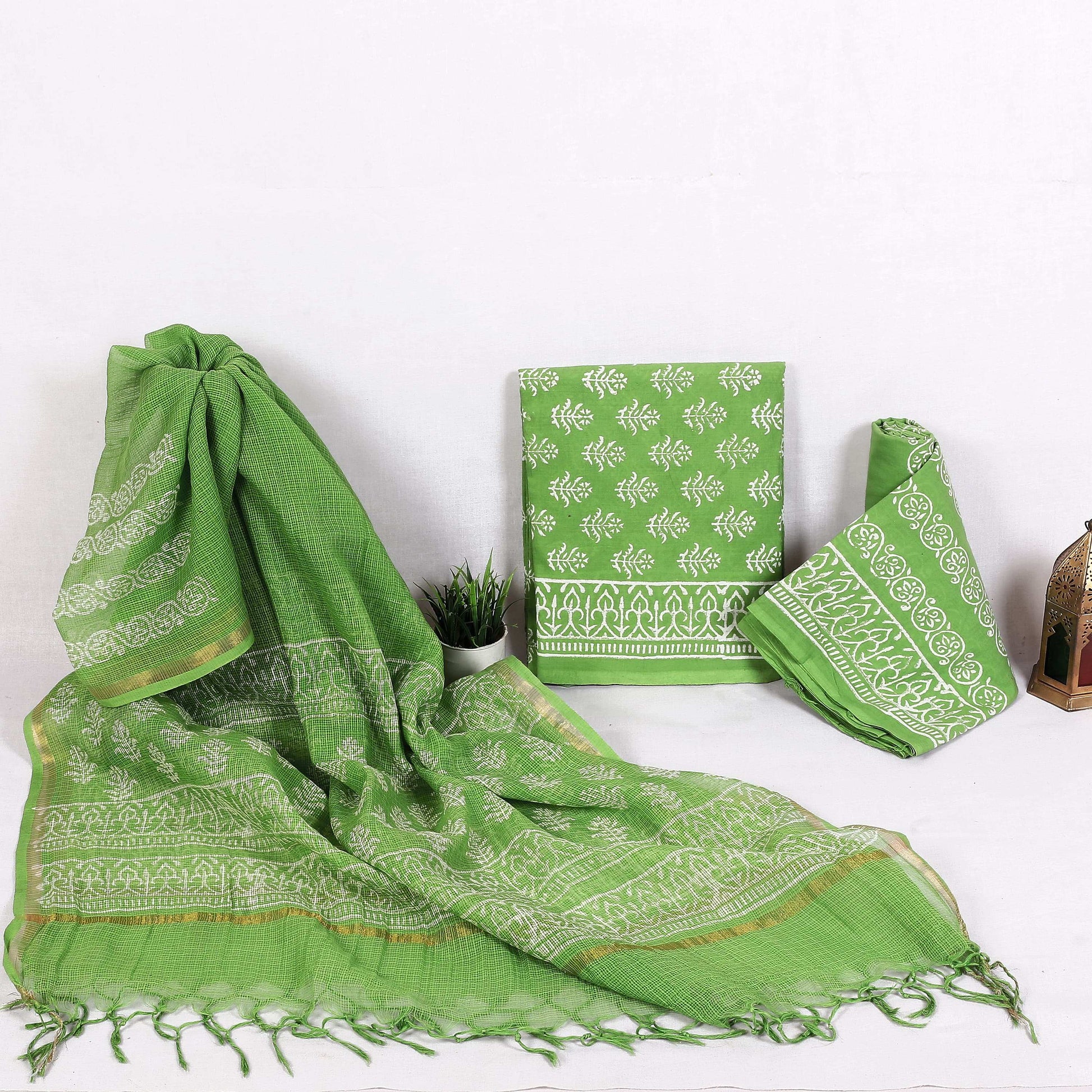Srishti Textile Green Floral Handblock Cotton Suit Unstiched cotton Suit Dress Material green-floral-handblock-cotton-suit-scarf-and-fabric-set-_1