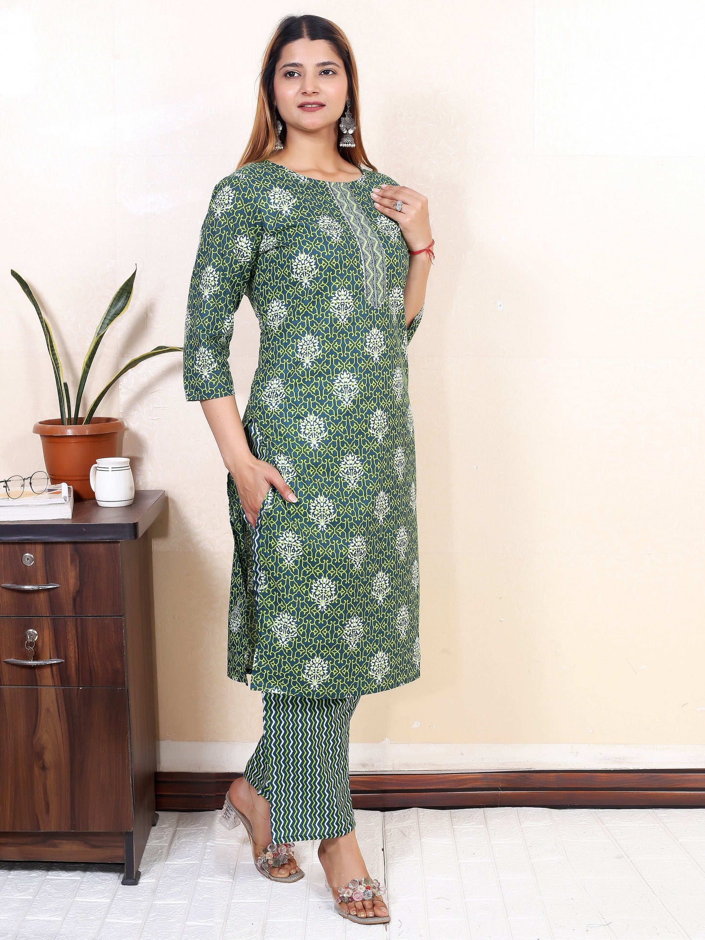 Srishti Textile Jaipuri Handblock Kurti Set in Green Kurti jaipuri-handblock-kurti-set-green-printed-kurti-_2
