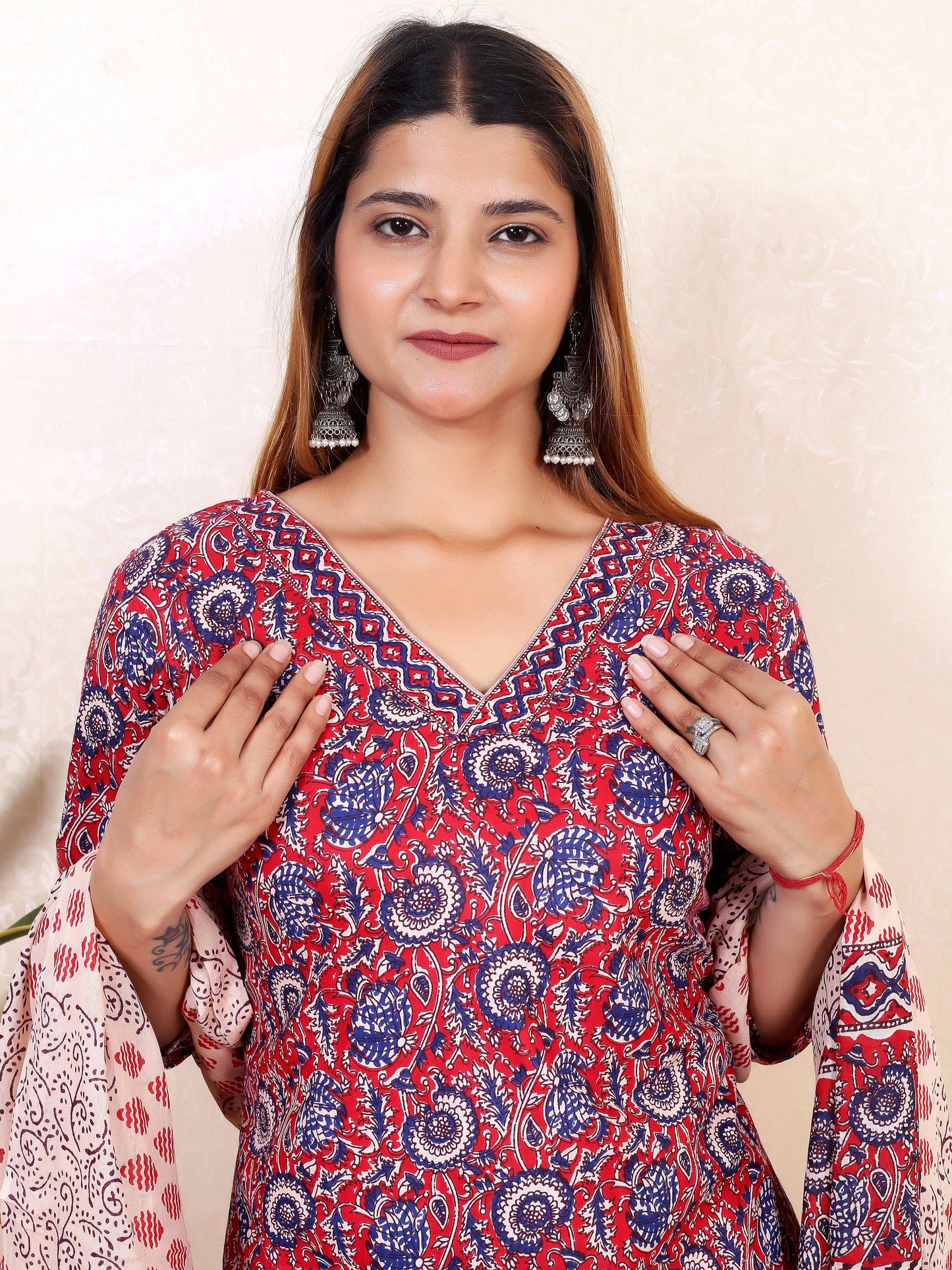 Srishti Textile Jaipuri Handblock Printed Kurti Kurti jaipuri-handblock-printed-kurti-red-patterned-close-up-_4