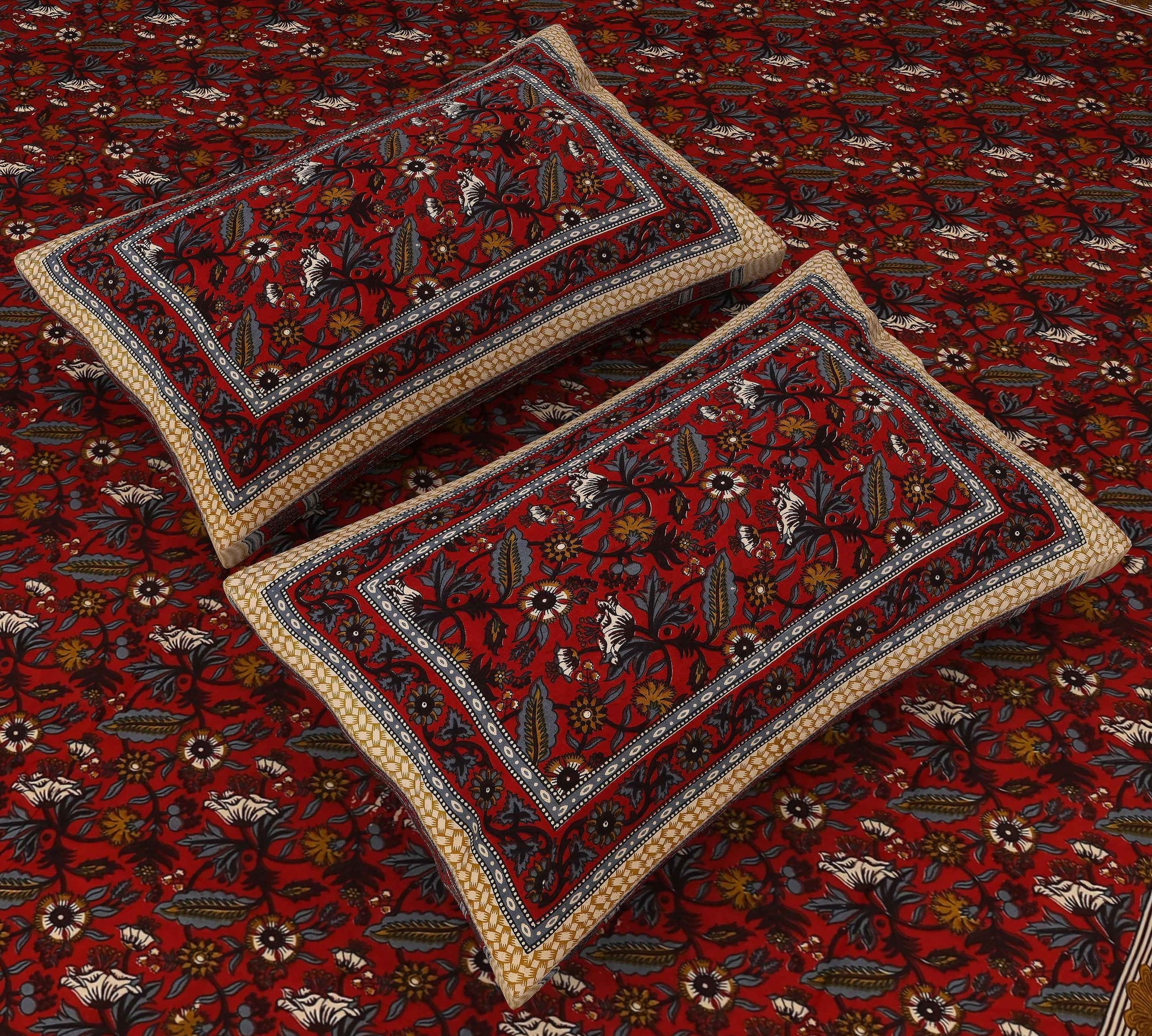 Srishti Textile Jaipuri Kalamkari Floral Bedspread Bedsheet jaipuri-kalamkari-floral-bedspread-pillowcases-red-flowers