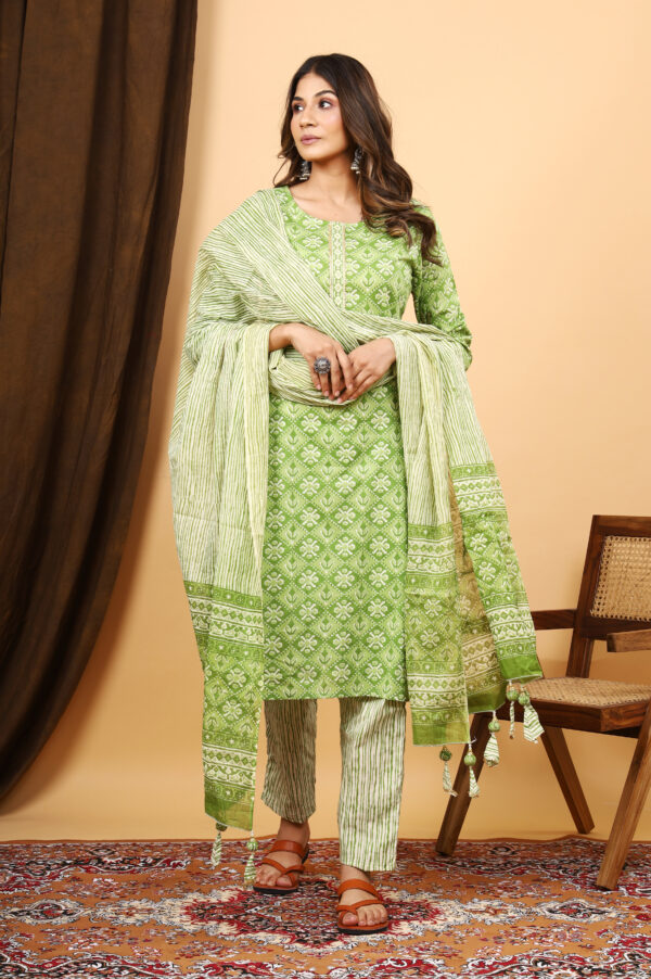 Green Jaipuri Printed Cotton Kurti Suit Set