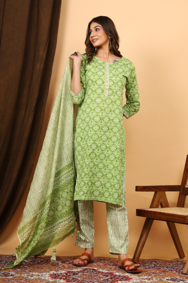 Green Jaipuri Printed Cotton Kurti Suit Set
